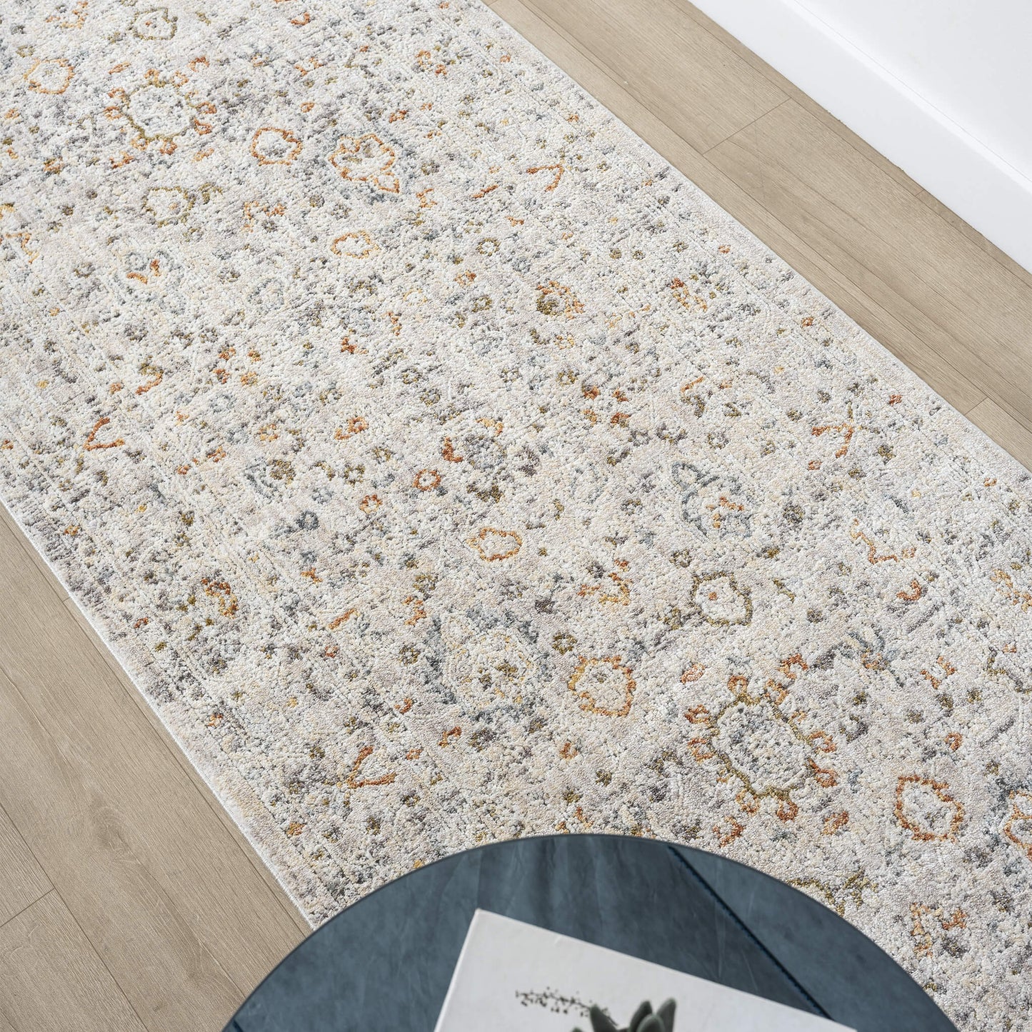 Adelaide 638 Ivory Runner Saray Rugs