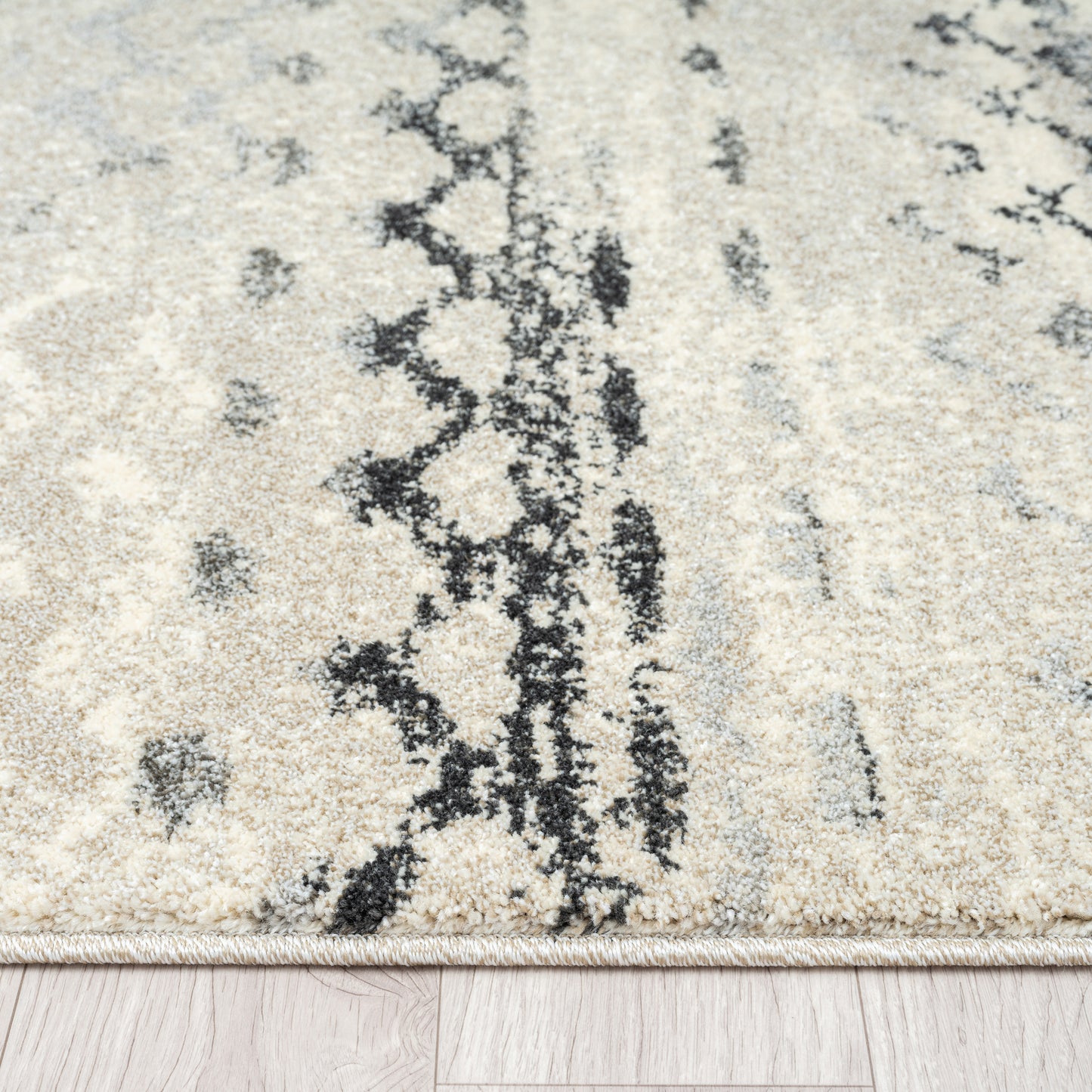 Astana 486 Ivory Hallway Runner Rug Saray Rugs