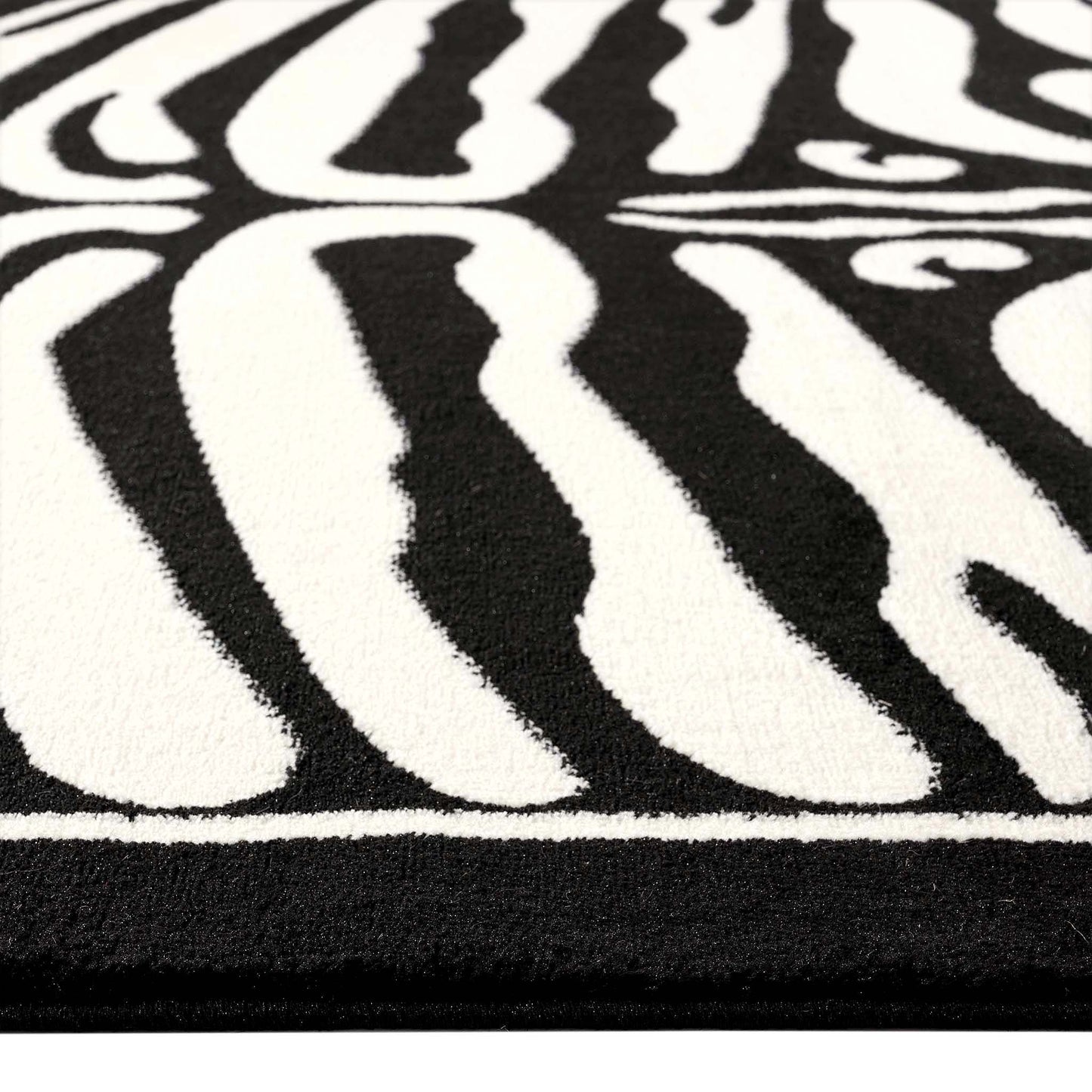 Chali 1820 Black Hallway Runner Saray Rugs