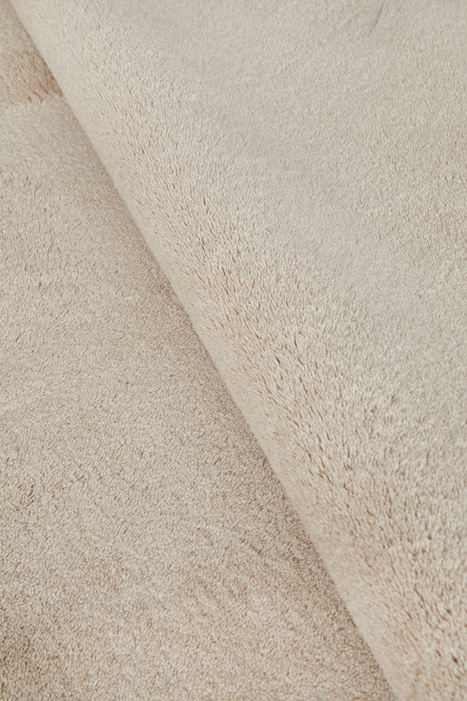 Everest Beige Washable Rug Rug Culture