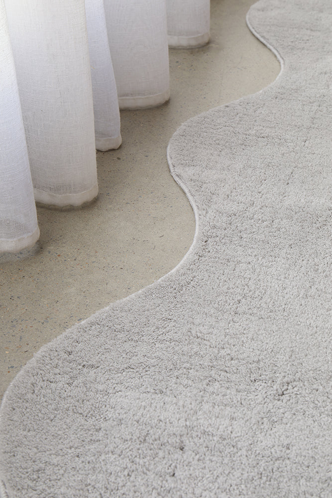 Everest Silver Washable Rug Rug Culture