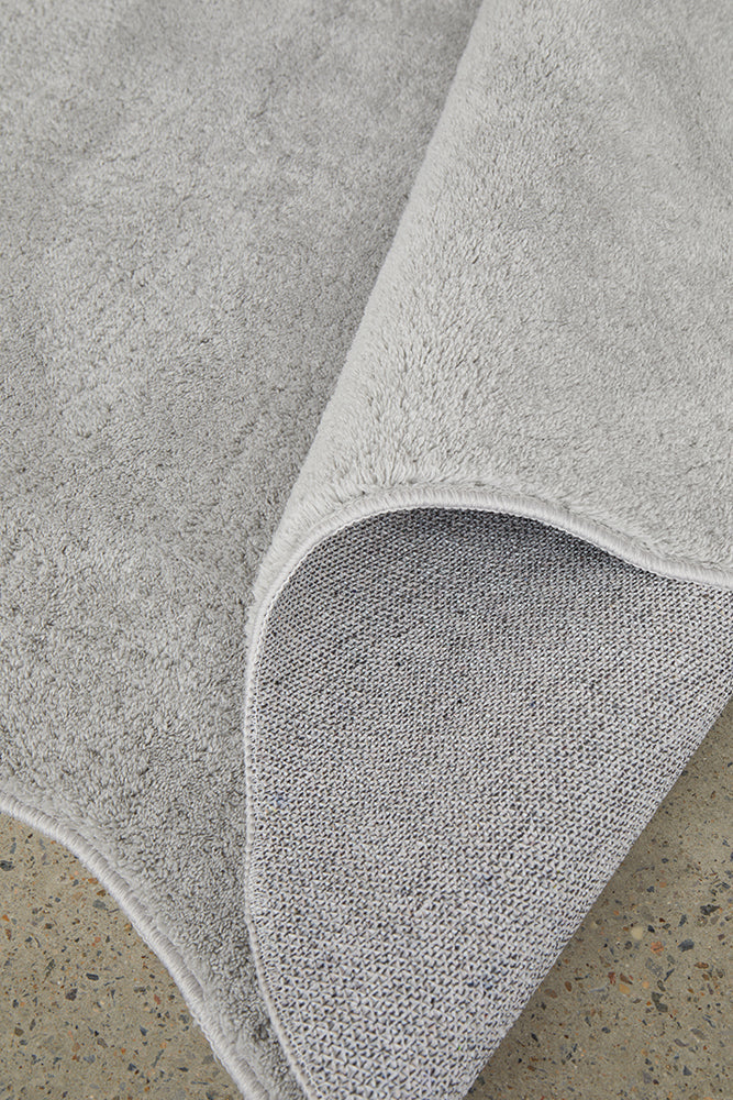 Everest Silver Washable Rug Rug Culture
