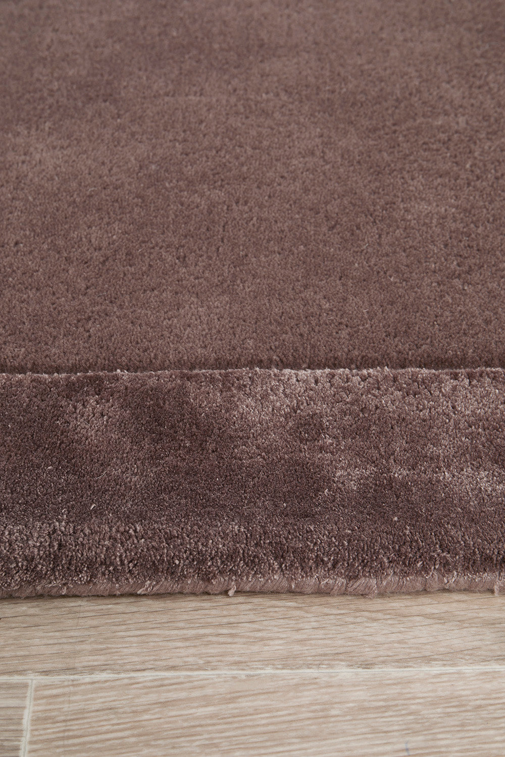 Hunter Grape Wool-Viscose Rug Rug Culture