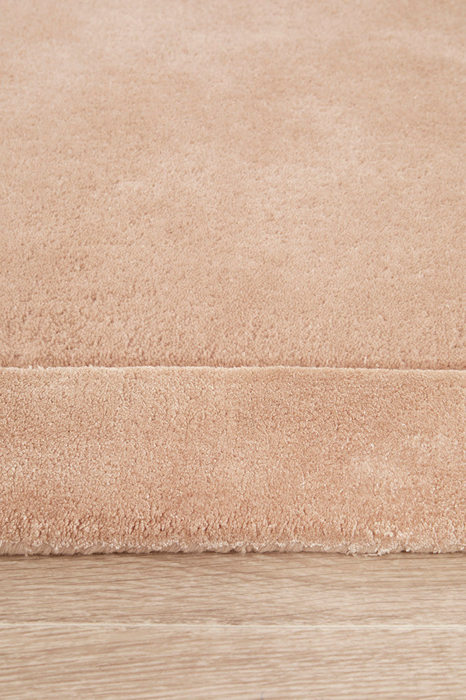 Hunter Nude Wool-Viscose Runner Rug Rug Culture
