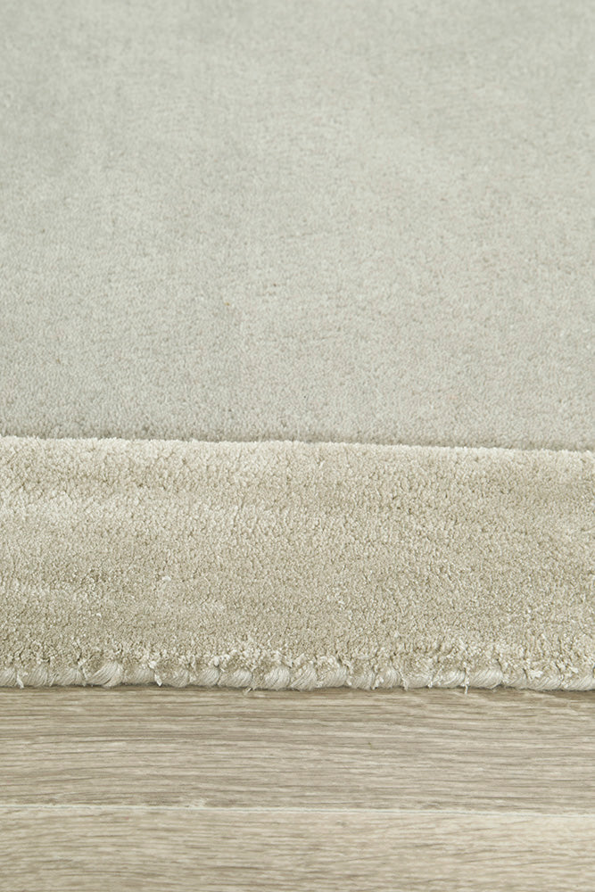 Hunter Silver Wool-Viscose Runner Rug Rug Culture