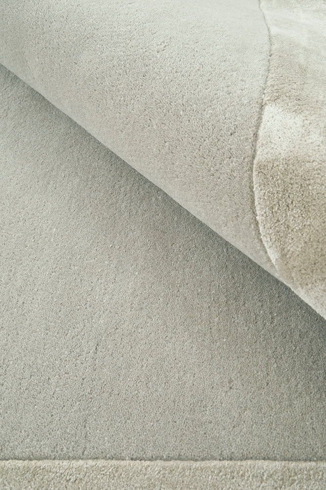 Hunter Silver Wool-Viscose Runner Rug Rug Culture
