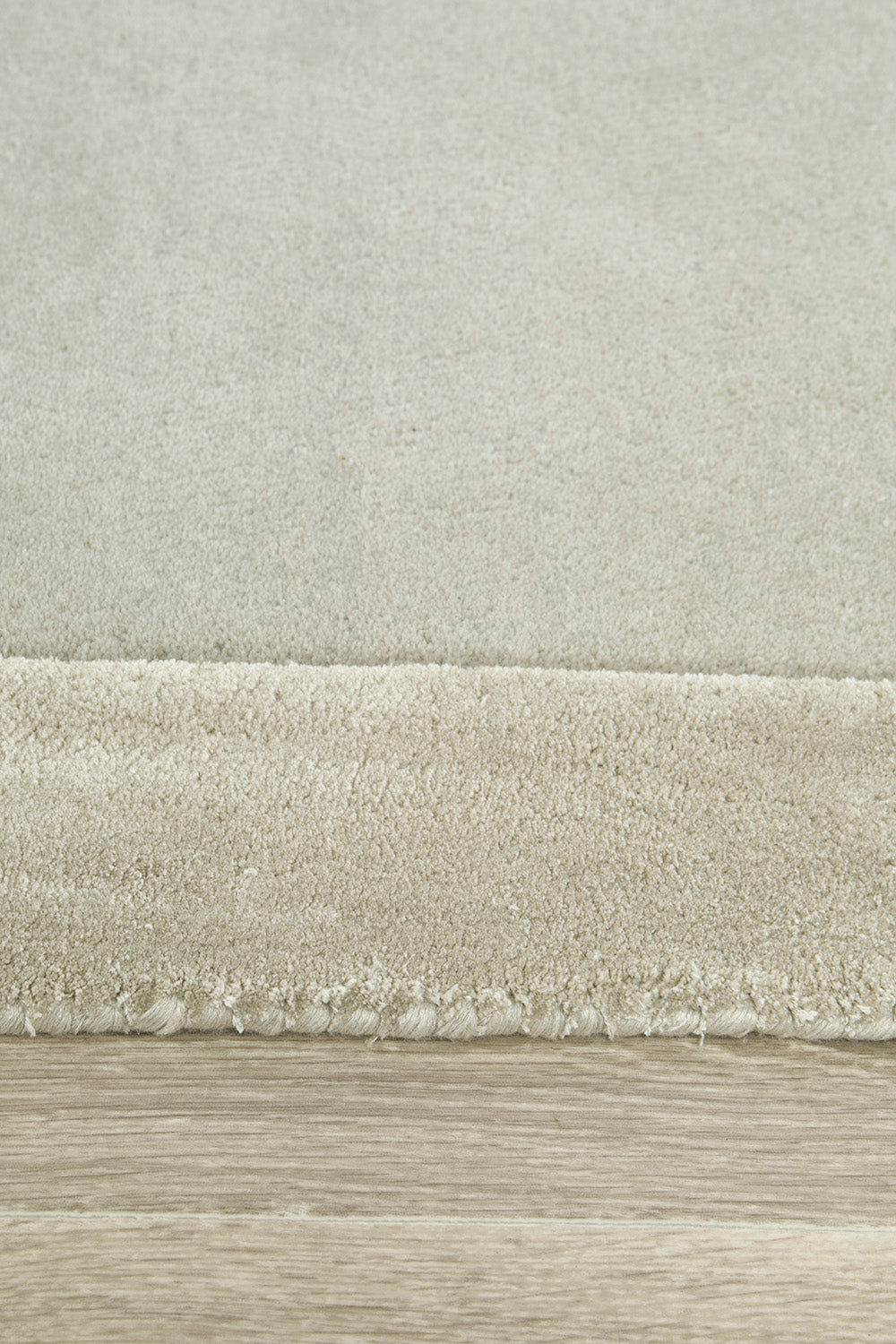 Hunter Silver Wool-Viscose Rug Rug Culture