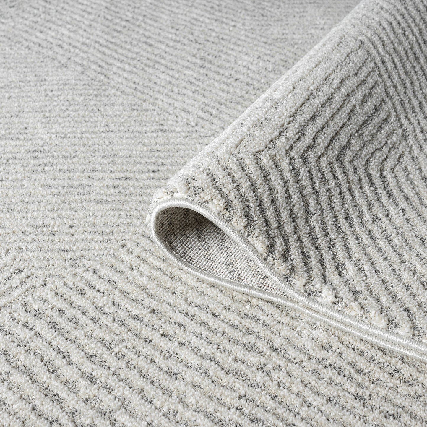 Nature 495 Sand Saray Rugs