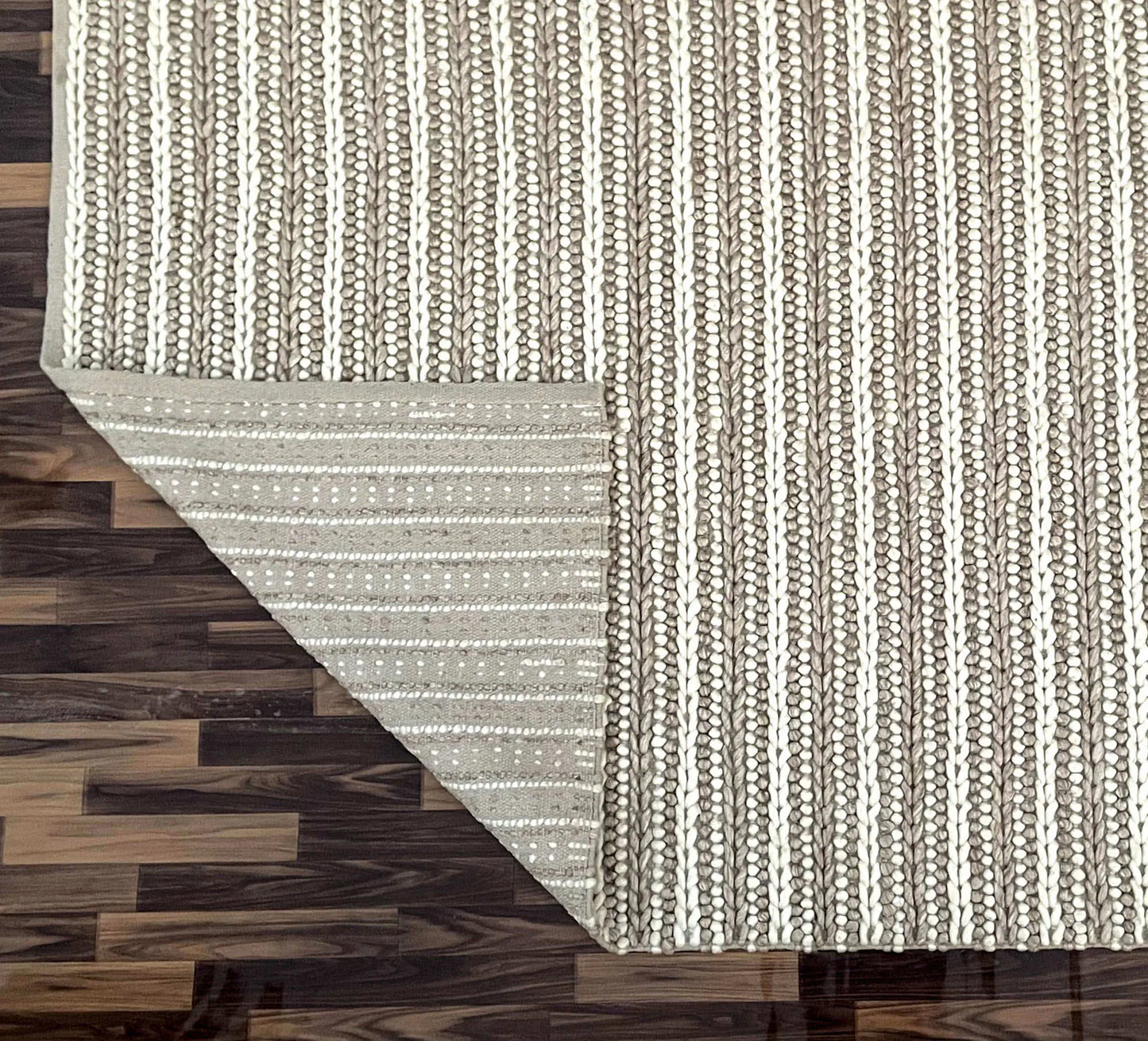 Stream Beige The Rug Co