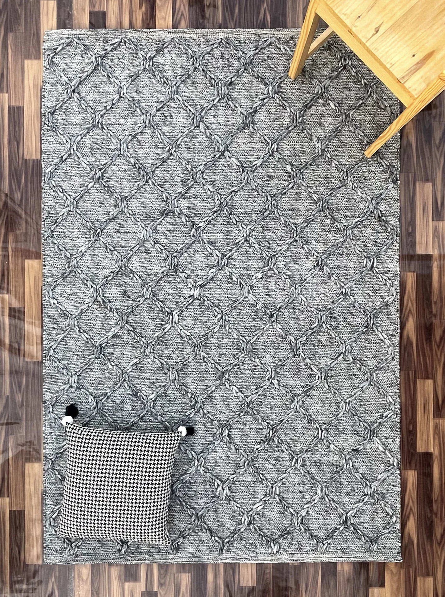 Trinket Dark Grey The Rug Co