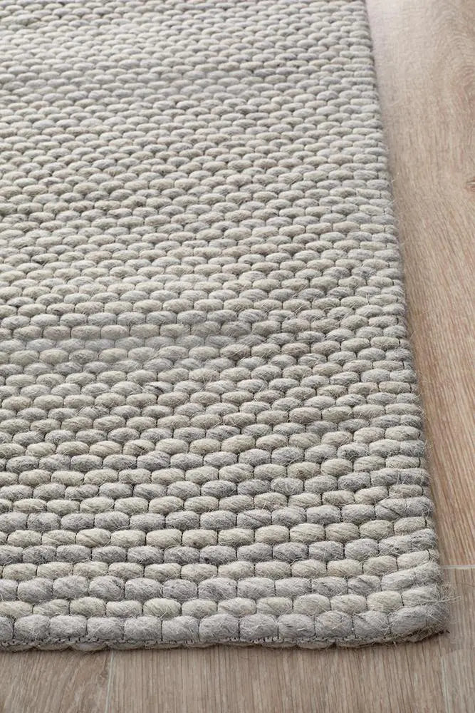 Afroza 320 Grey Wool and Viscose Rug Unitex