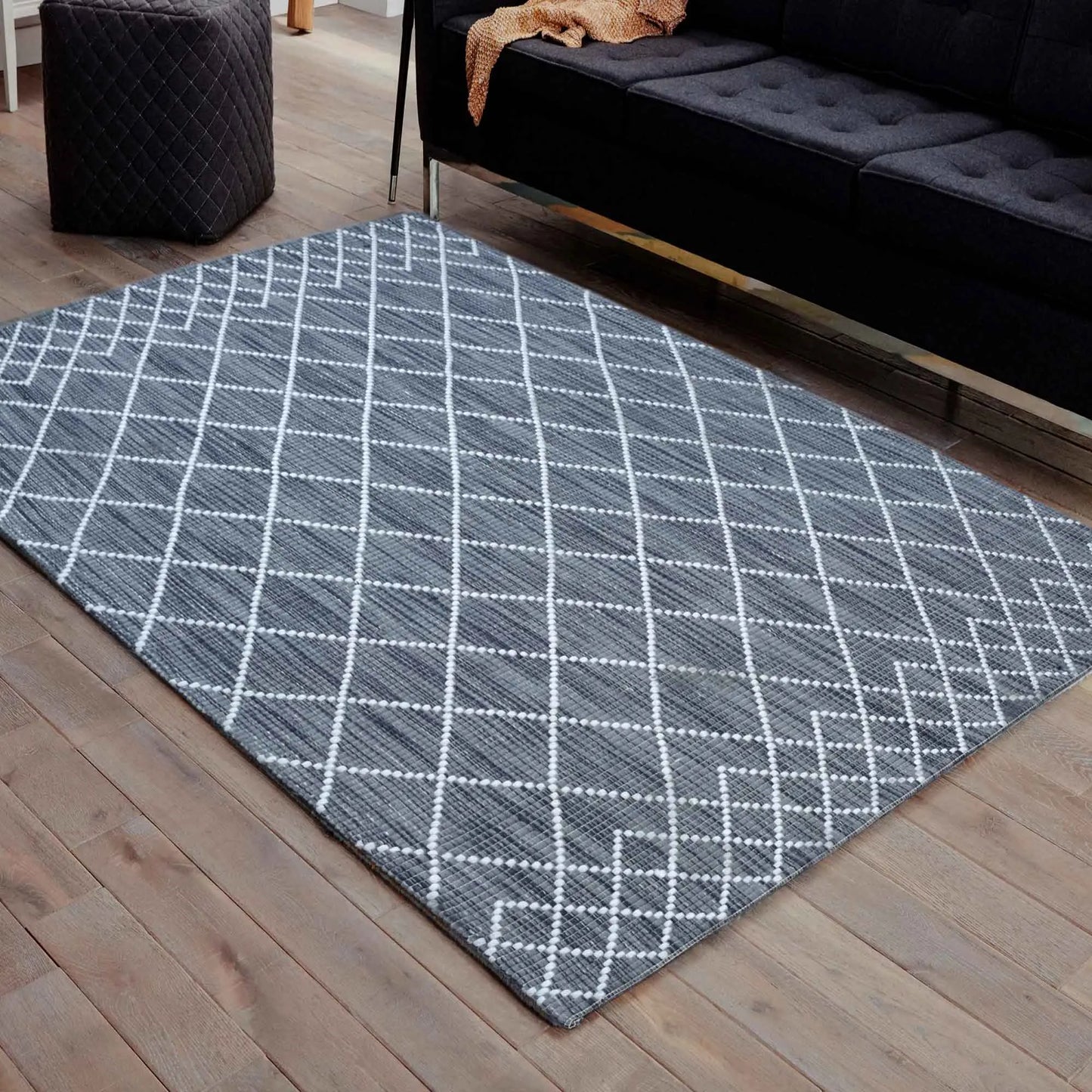 Argine Cross Dk Grey Wool Rug The Rug Co