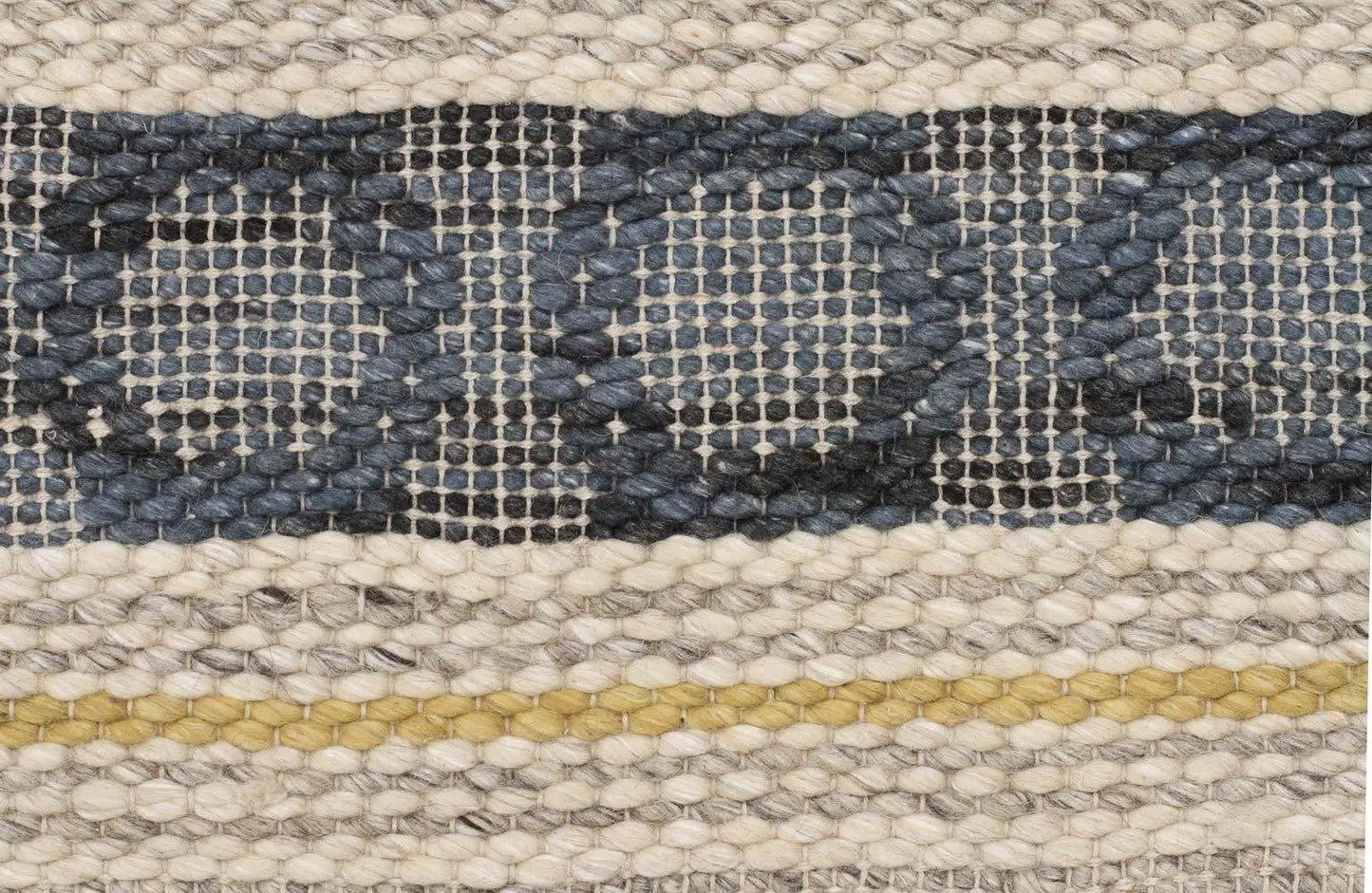 Bonita 740 Silver Wool and Viscose Rug Unitex