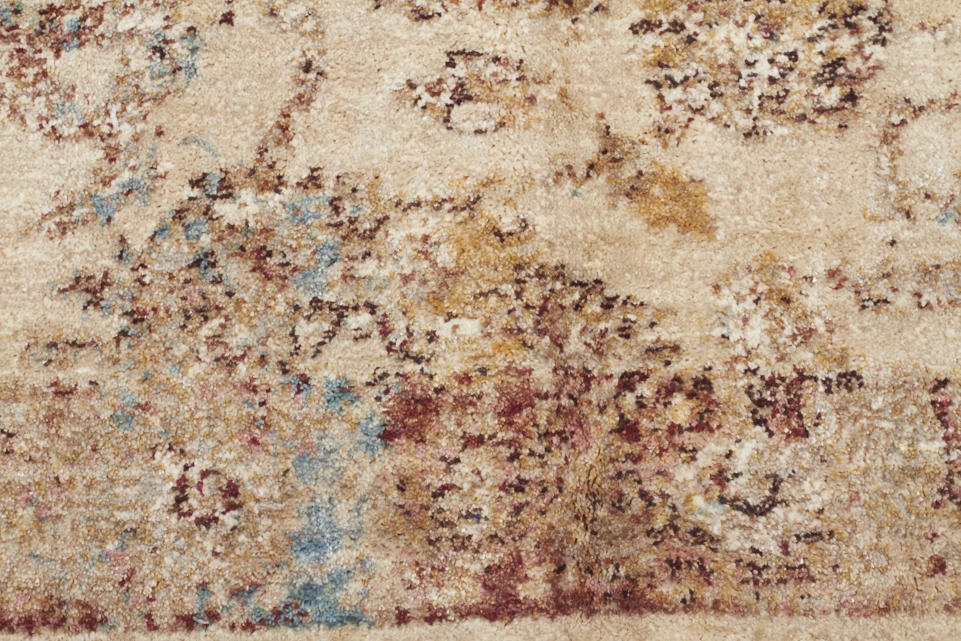 Elizabeth 253 Ivory Unitex