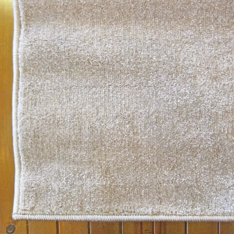 Europa Collection 1000 Beige Saray Rugs