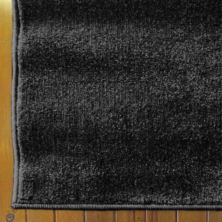 Europa Collection 1000 Black Hallway Runner Saray Rugs