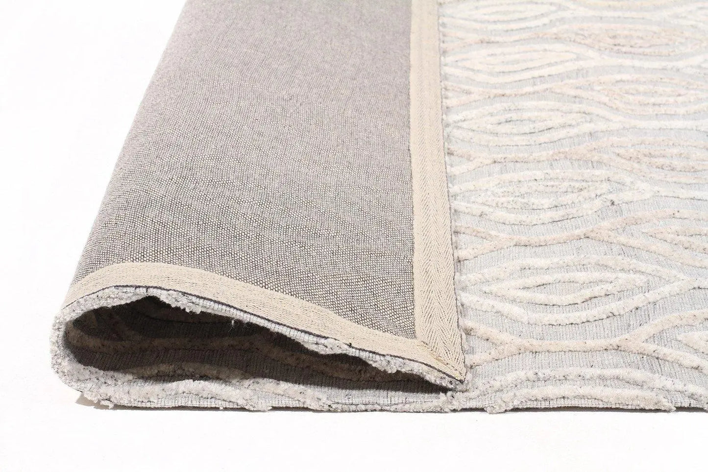 Fantasy 5050 White Wool and Viscose Rug Unitex