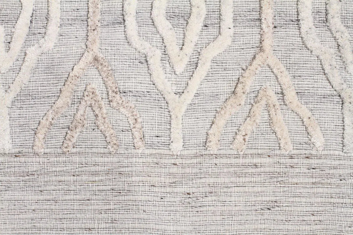 Fantasy 5056 Ivory Wool and Viscose Rug Unitex