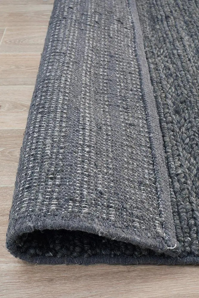 Howard 801 Charcoal Wool and Viscose Rug Unitex