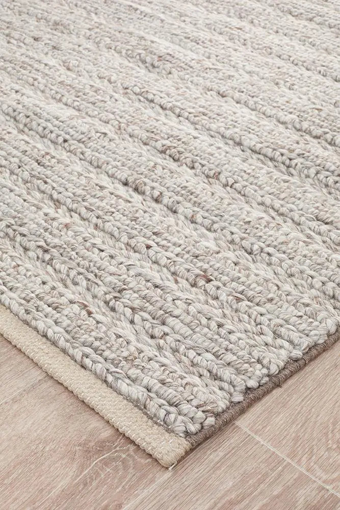 Howard 801 Natural Wool and Viscose Rug Unitex