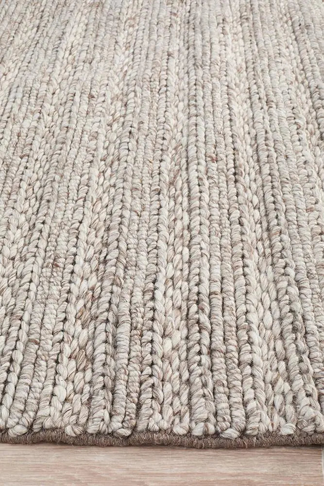 Howard 801 Natural Wool and Viscose Rug Unitex