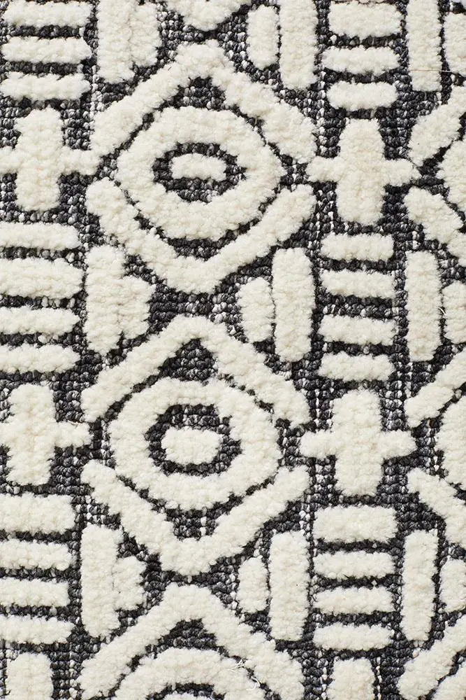 Levanta Adonis Ivory Black Rug Rug Culture