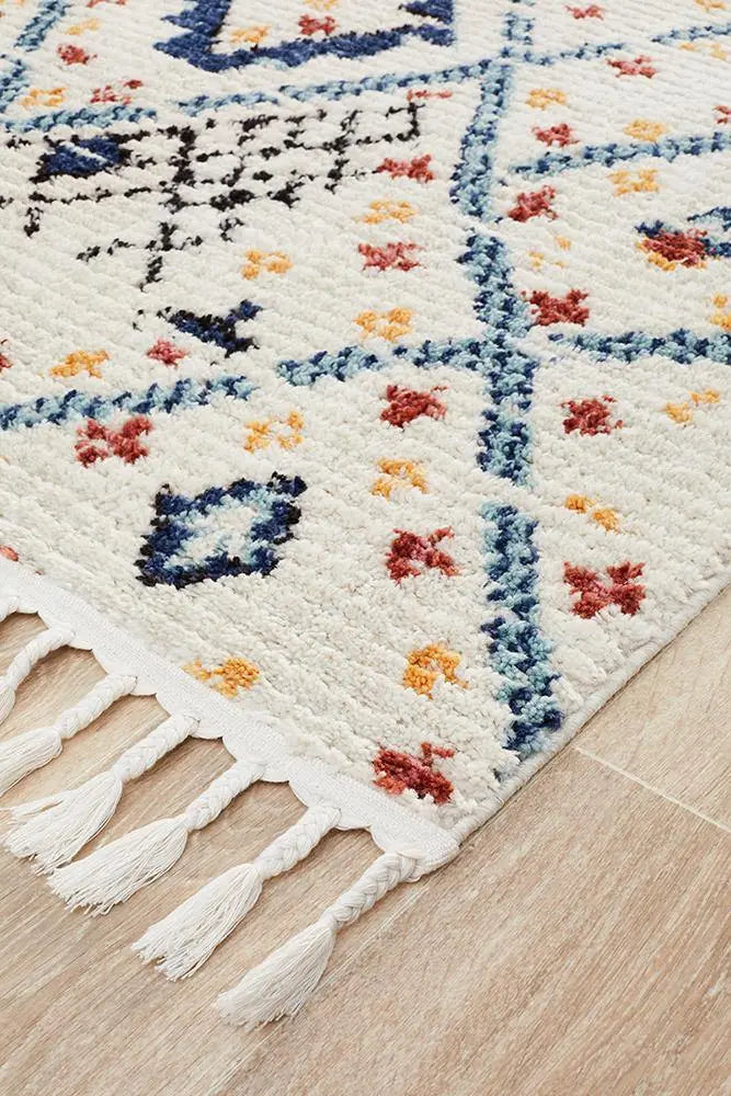 Melisa 111 White Fringe Rug Unitex
