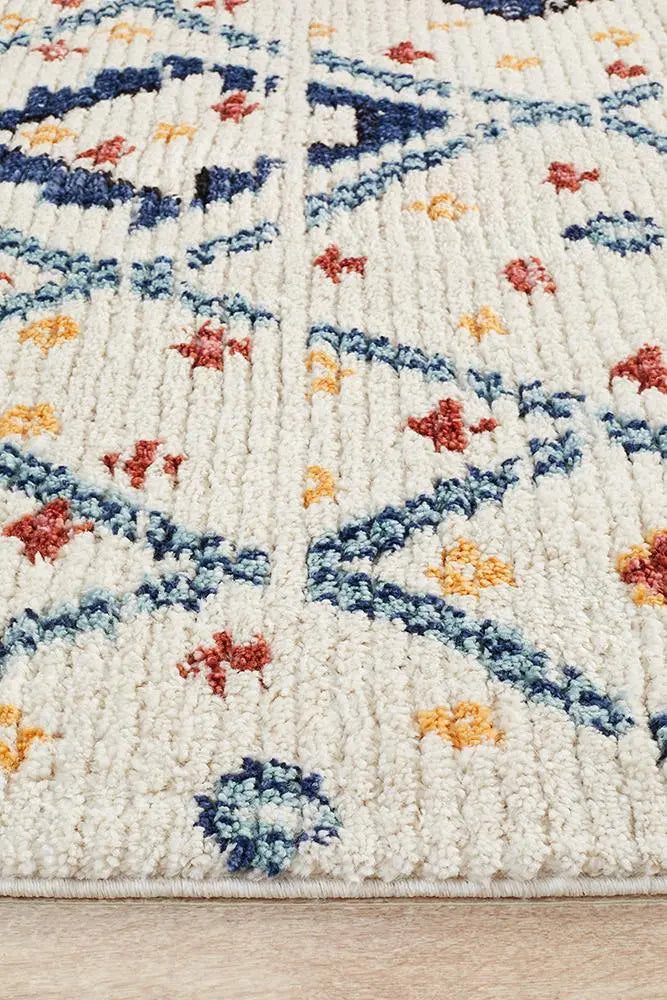 Melisa 111 White Fringe Rug Unitex
