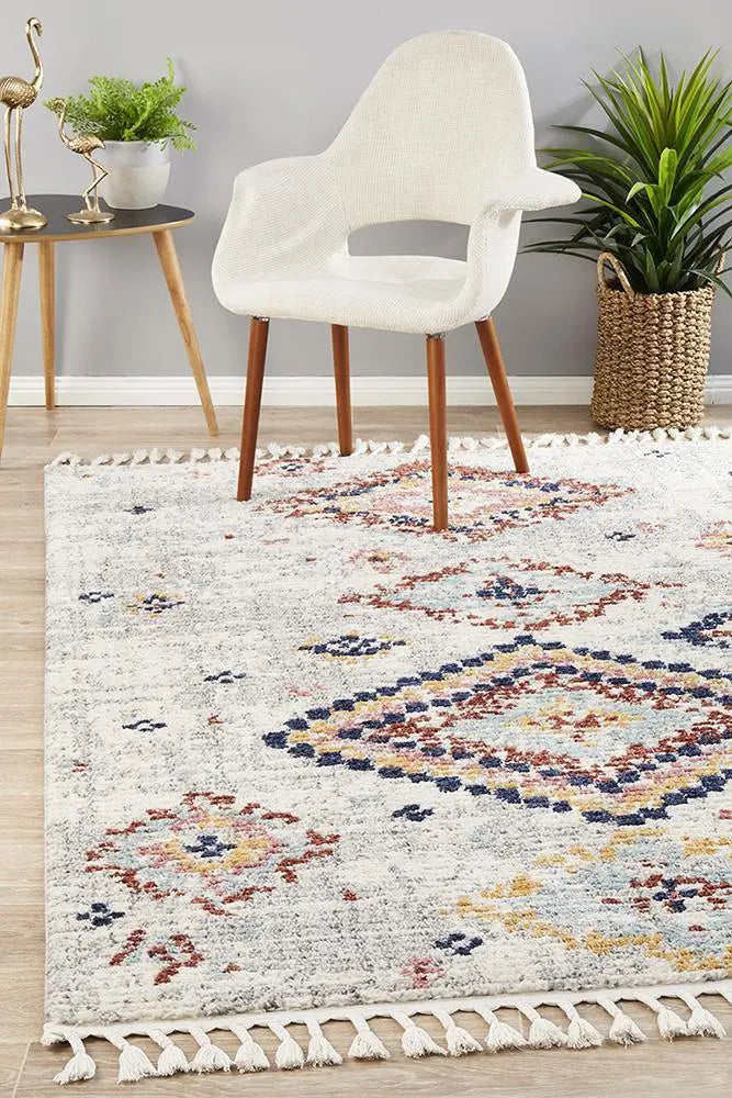 Melisa 222 Silver Fringe Rug Unitex
