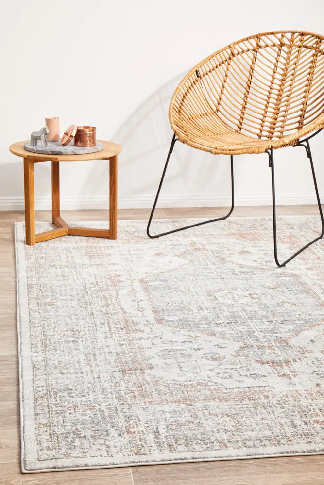 Milan Lorissa Silver Rug RUG CULTURE