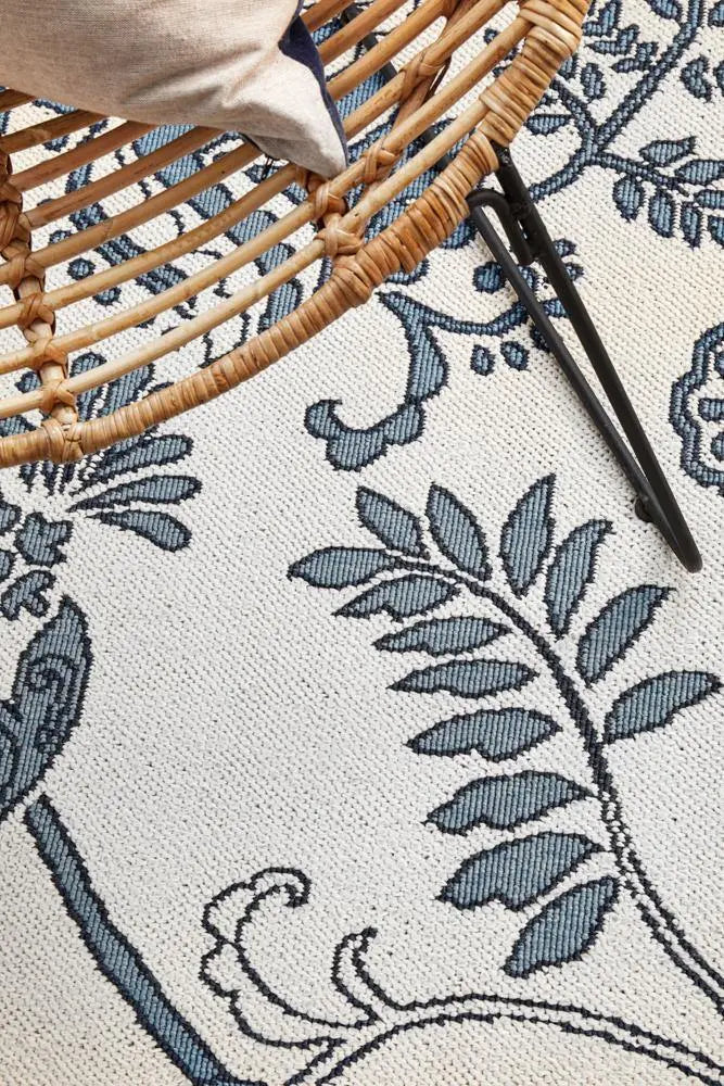 Outdoor Bird sea White Rug RUG CULTURE