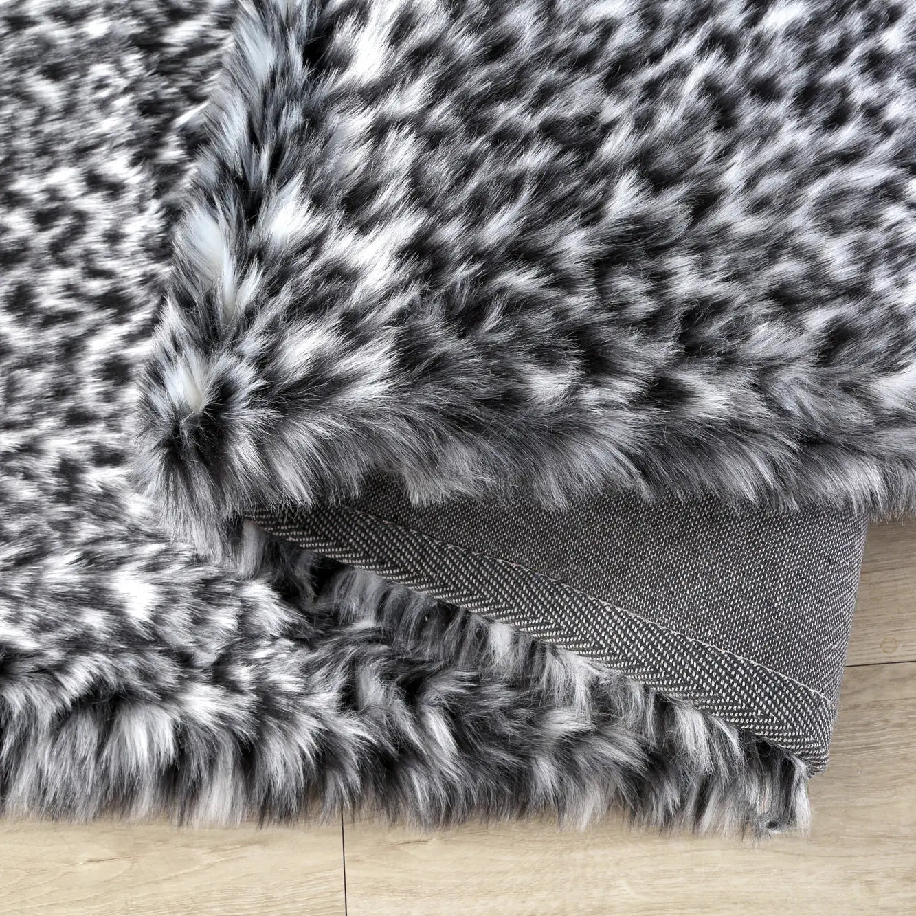 Panda Plush Super Soft Leopard Rug The Rug Co