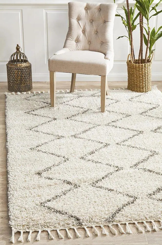 Sila 11 Natural Shaggy Rug Unitex