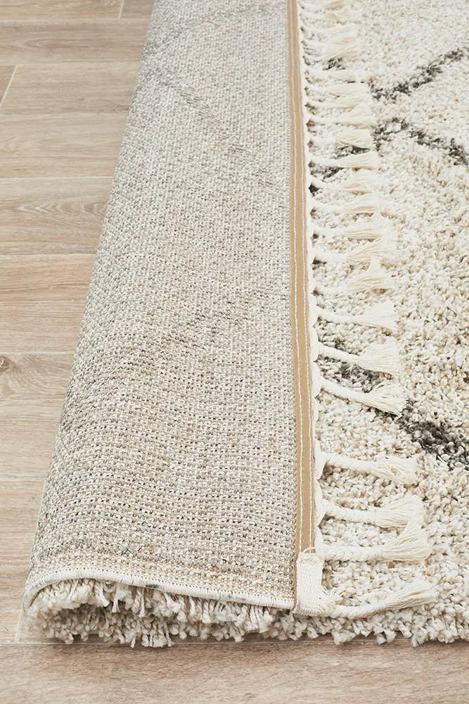 Sila 11 Natural Shaggy Rug Unitex