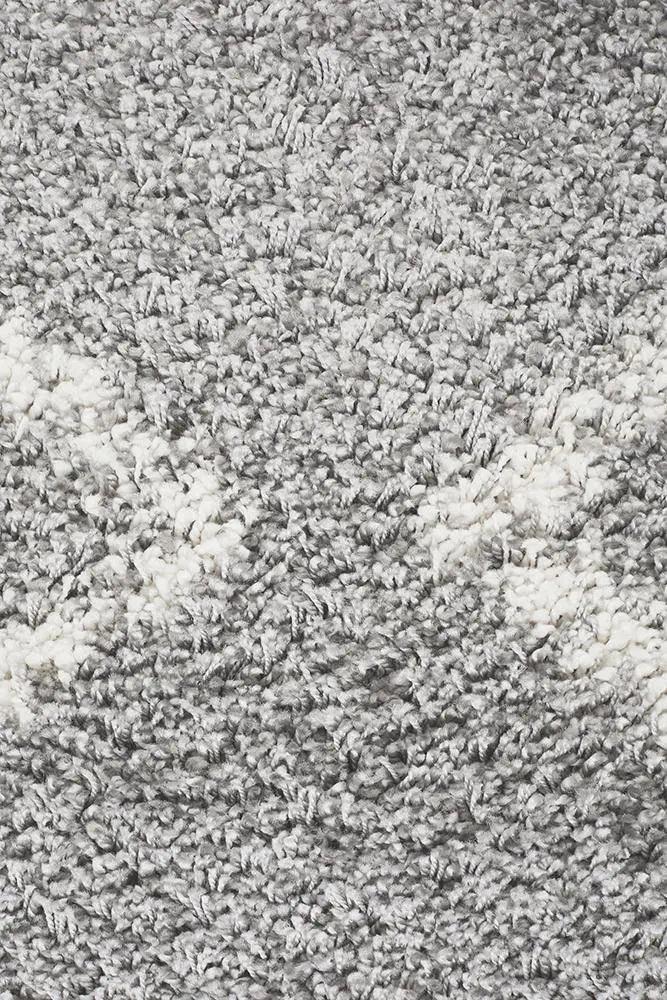 Sila 11 Silver Shaggy Rug Unitex