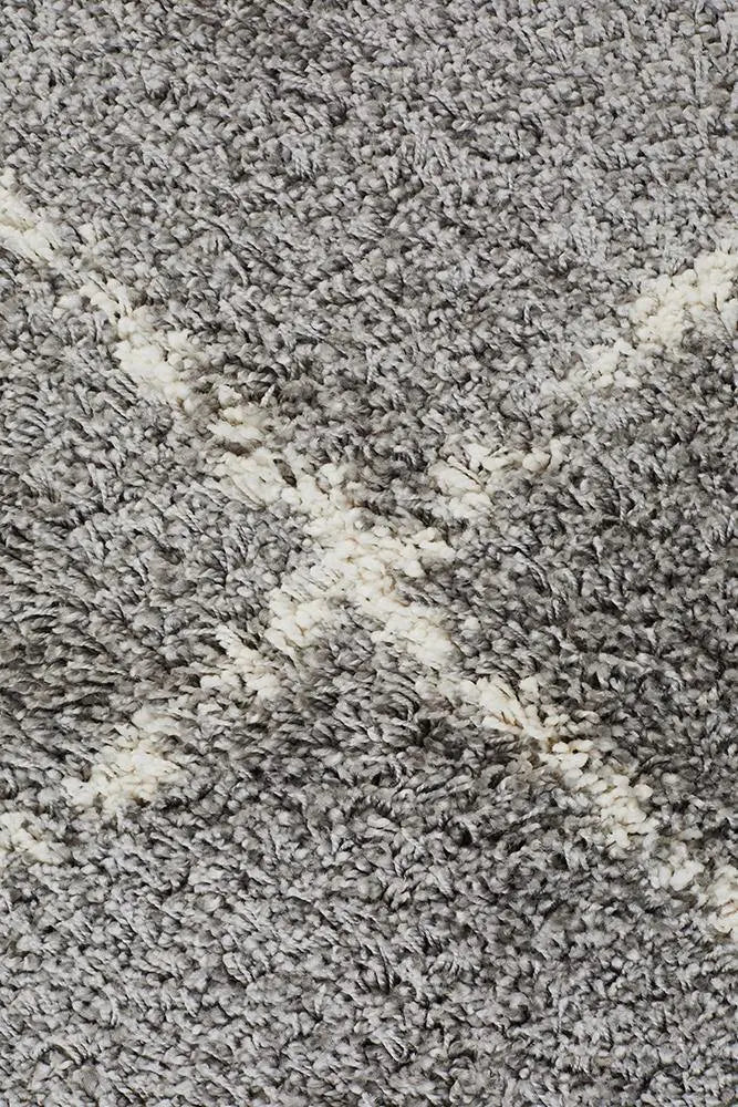 Sila 22 Silver Shaggy Rug Unitex