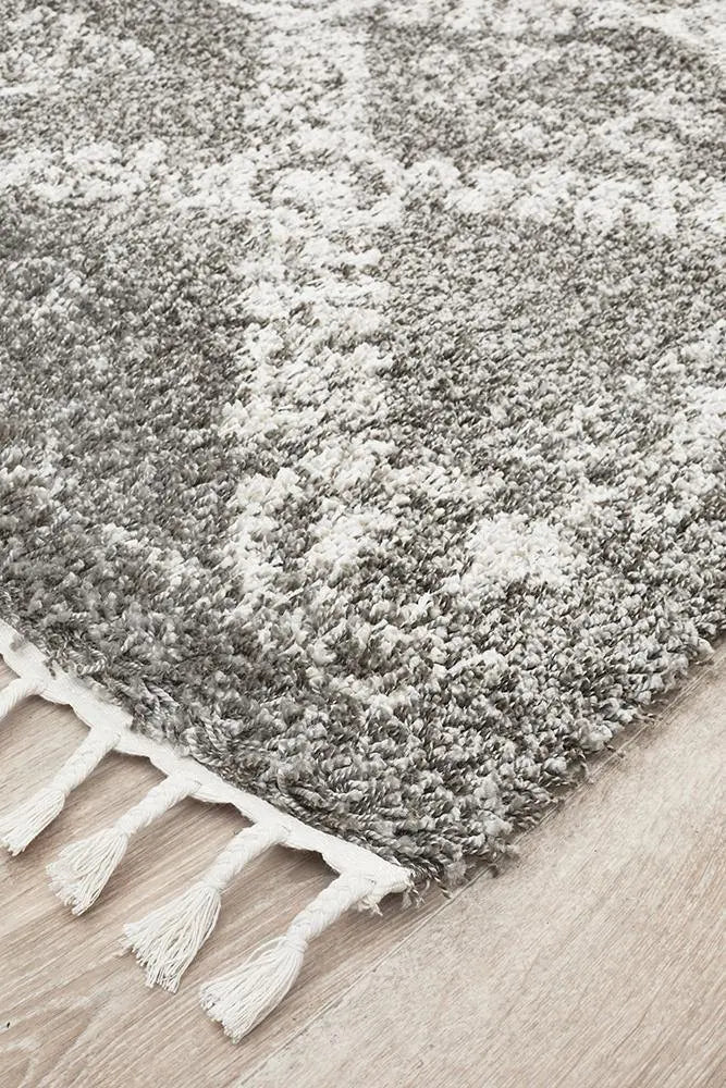 Sila 33 Grey Shaggy Rug Unitex
