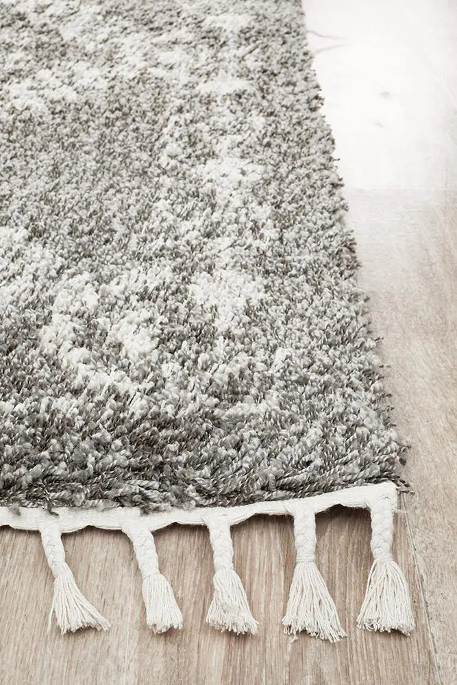 Sila 33 Grey Shaggy Rug Unitex