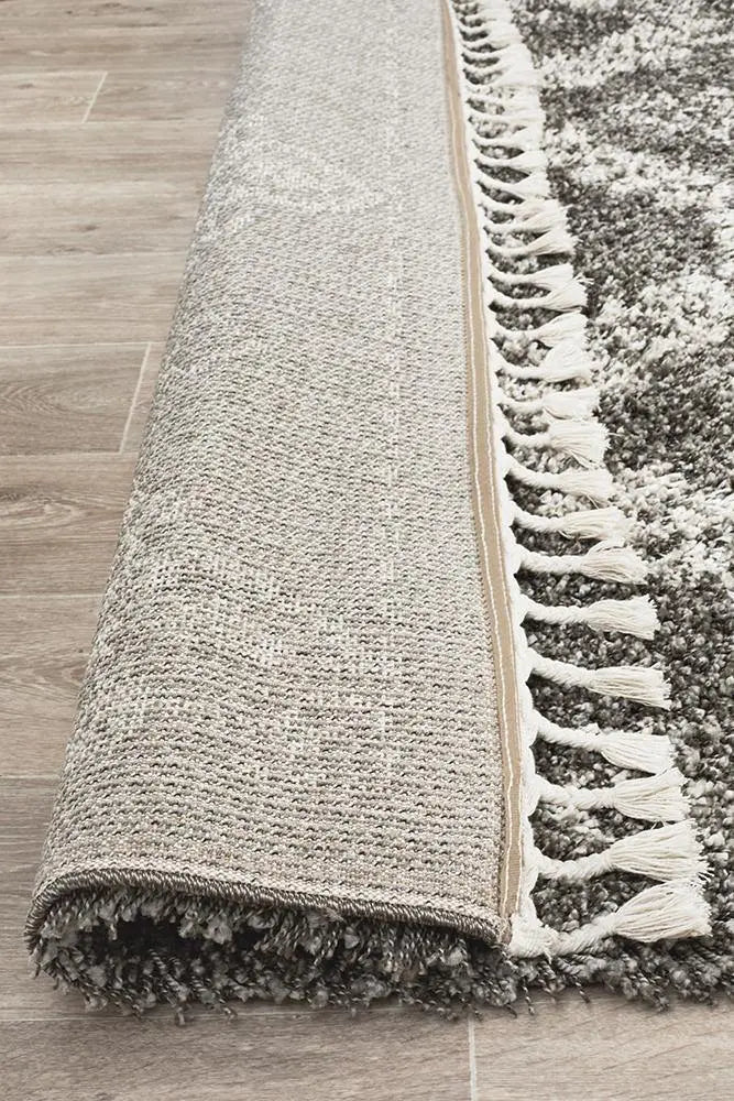 Sila 33 Grey Shaggy Rug Unitex
