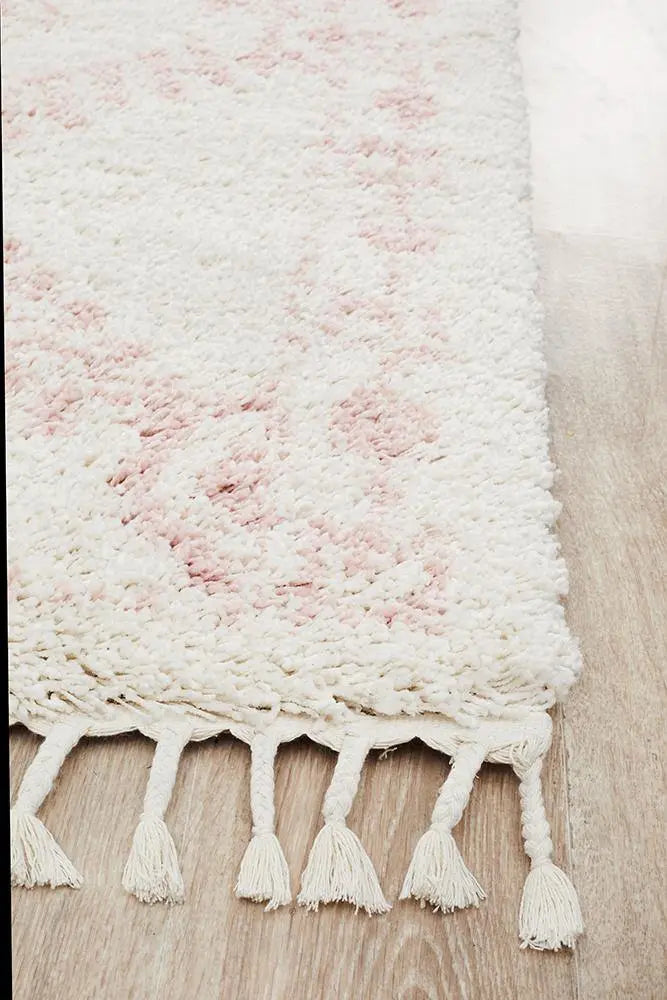 Sila 33 Pink Shaggy Rug Unitex