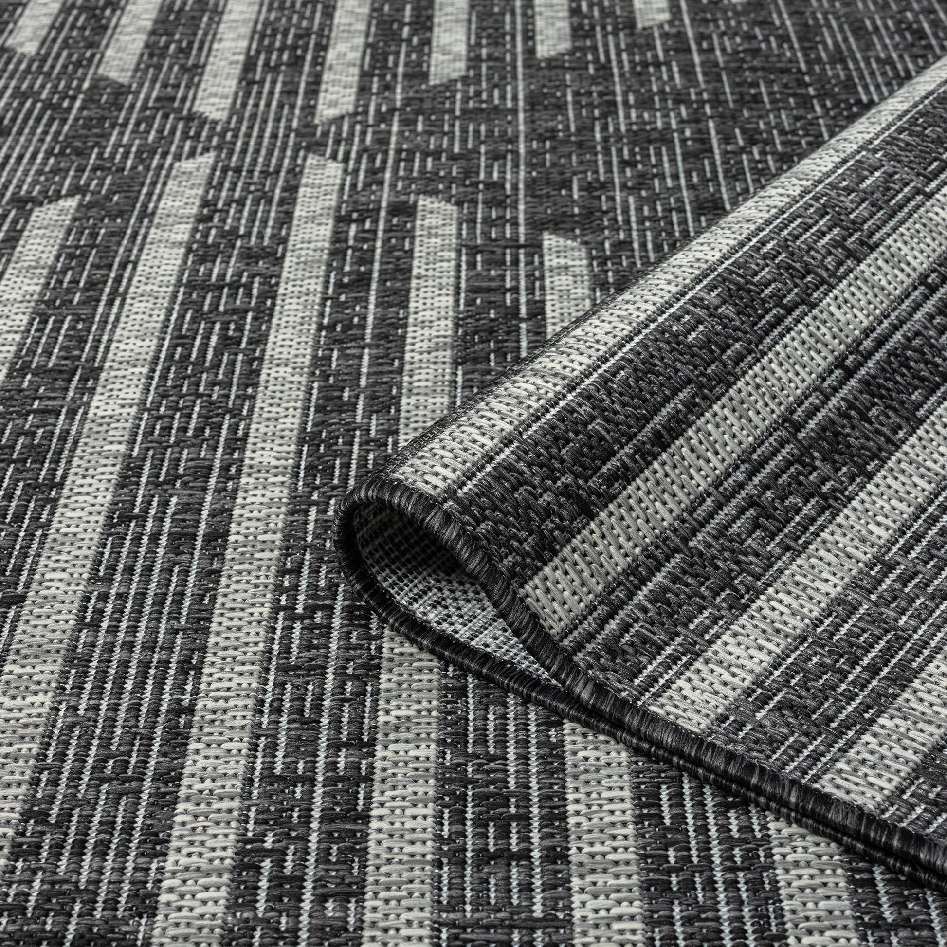 Alfresco 425 Ebony Runner Saray Rugs