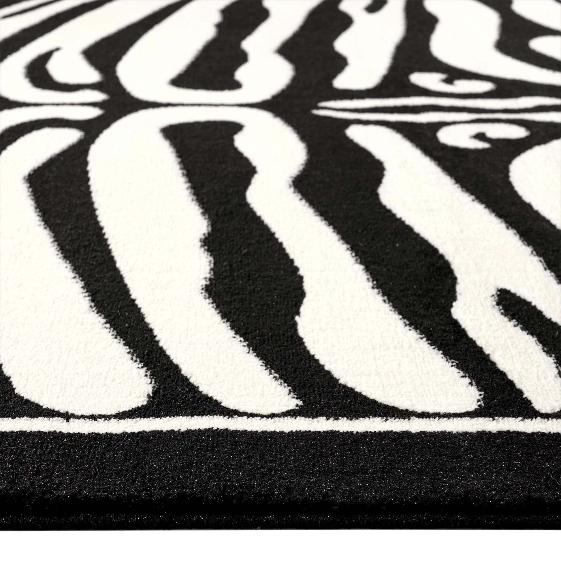 Chali 1820 Black Hallway Runner Saray Rugs