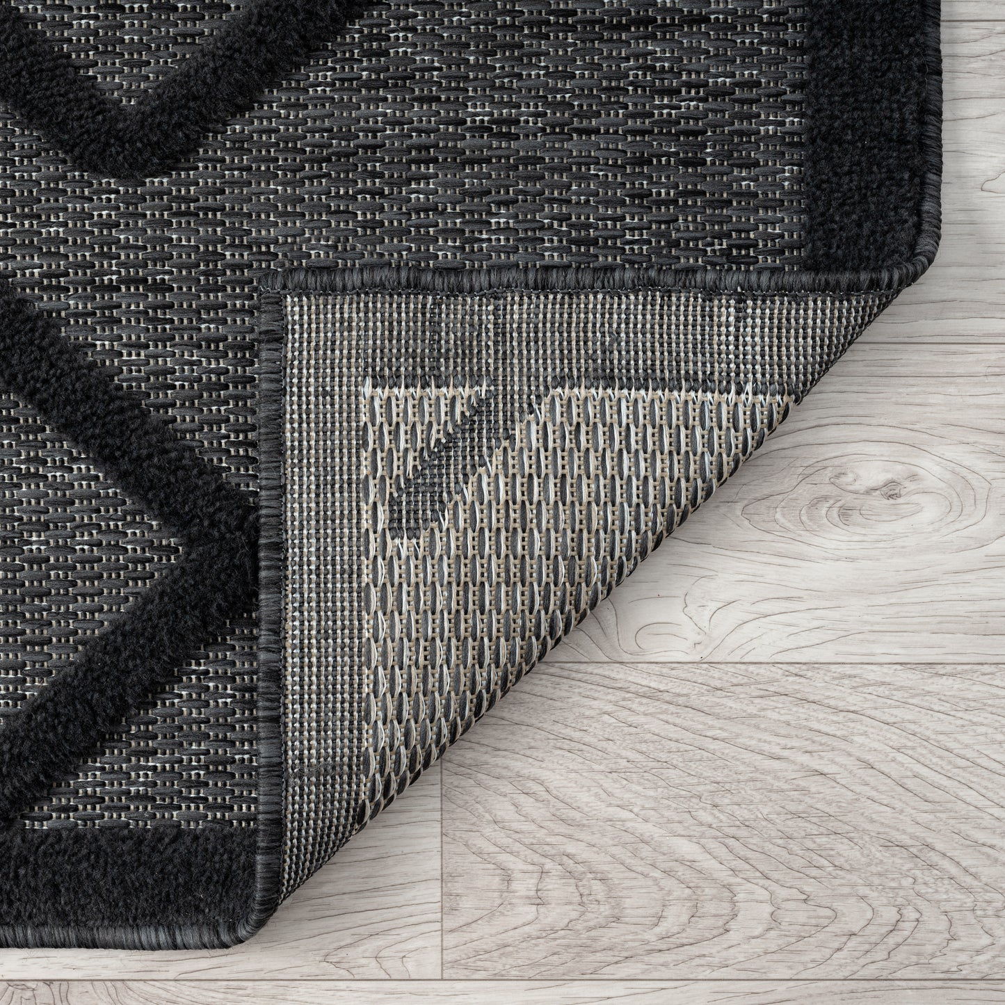 Calmer 416 Charcoal geometric patterns Rug Saray Rugs