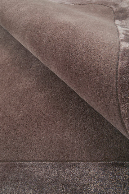 Hunter Grape Wool-Viscose Rug Rug Culture
