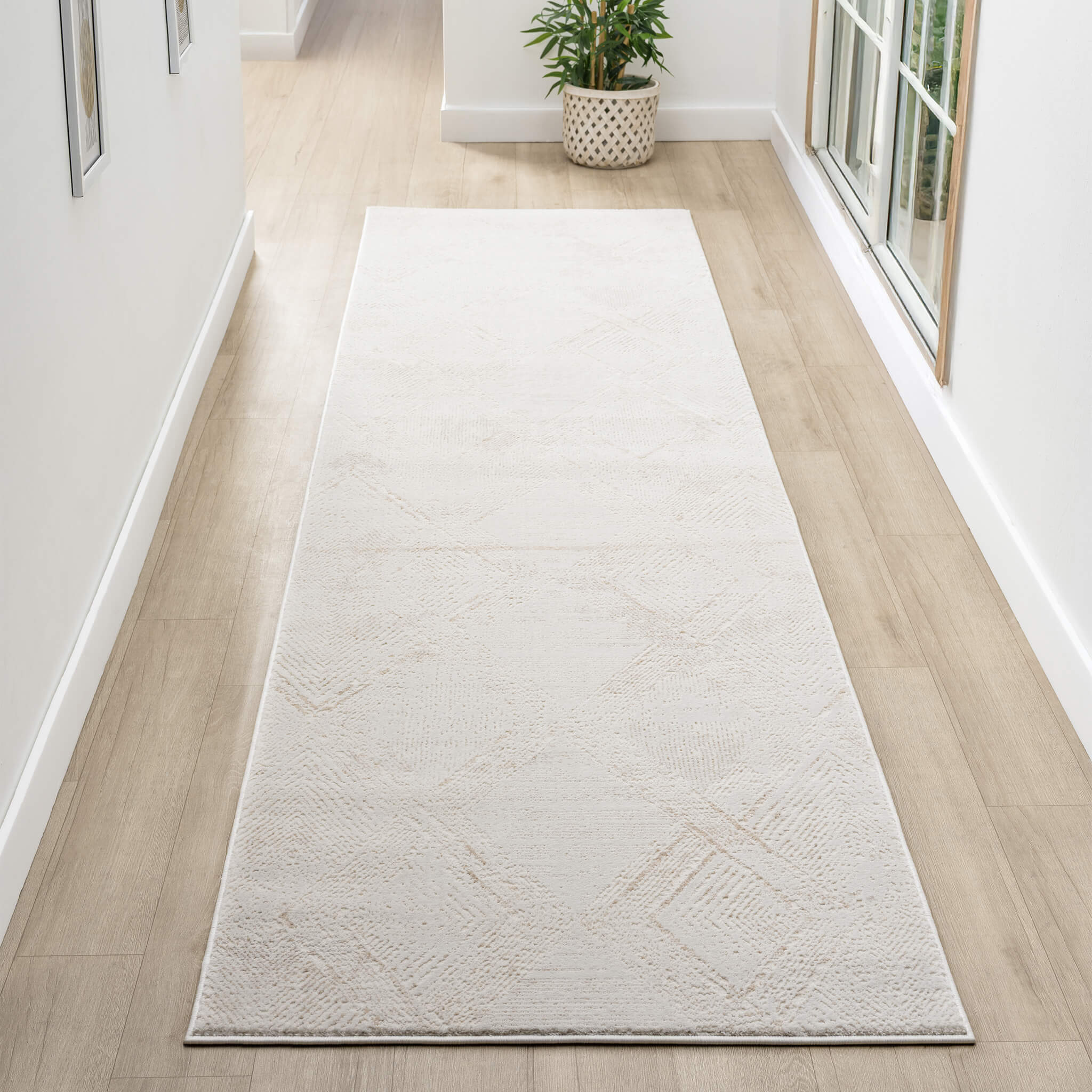 Luxley 592 Pearl Runner Saray Rugs