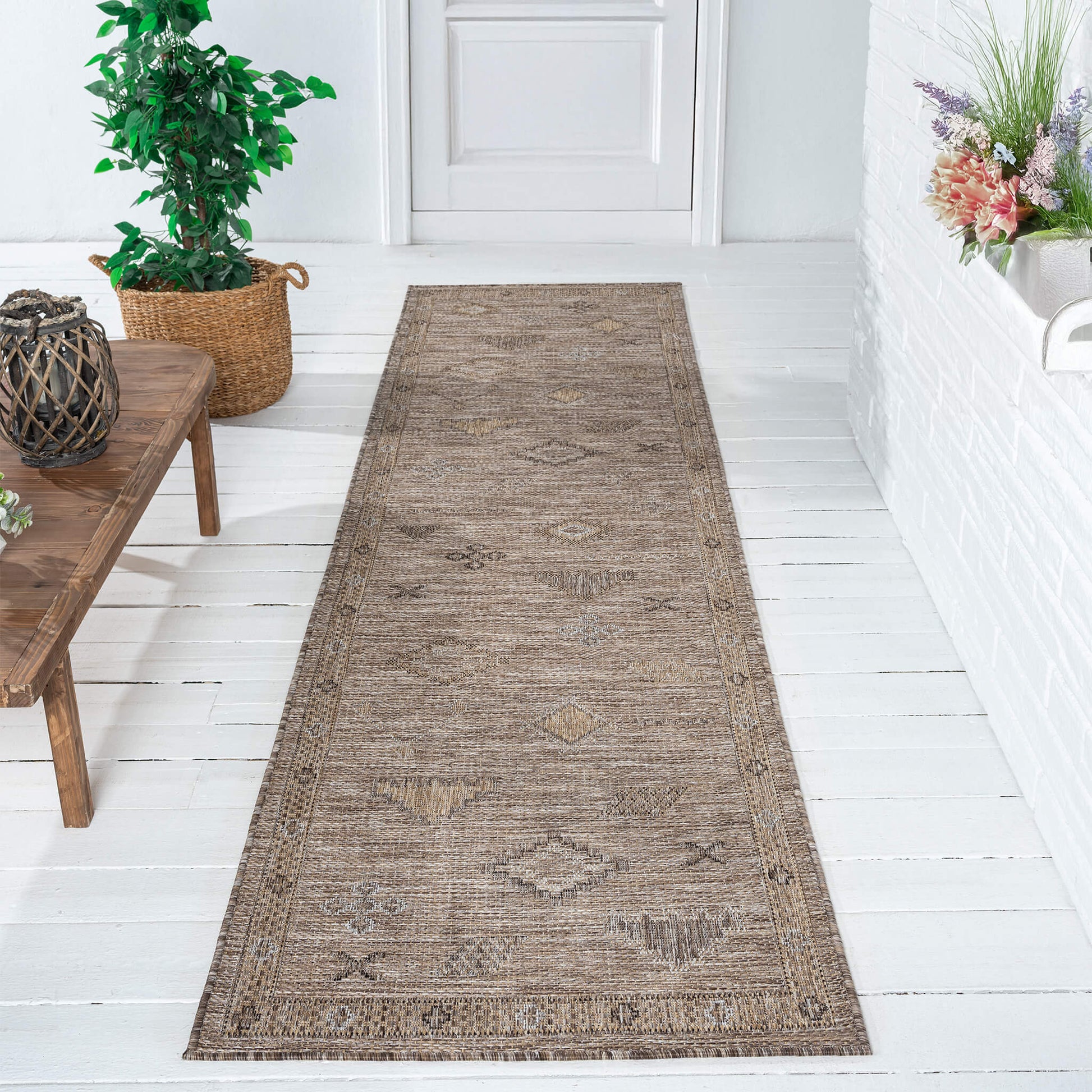 More Park 560 Ash Runner Saray Rugs