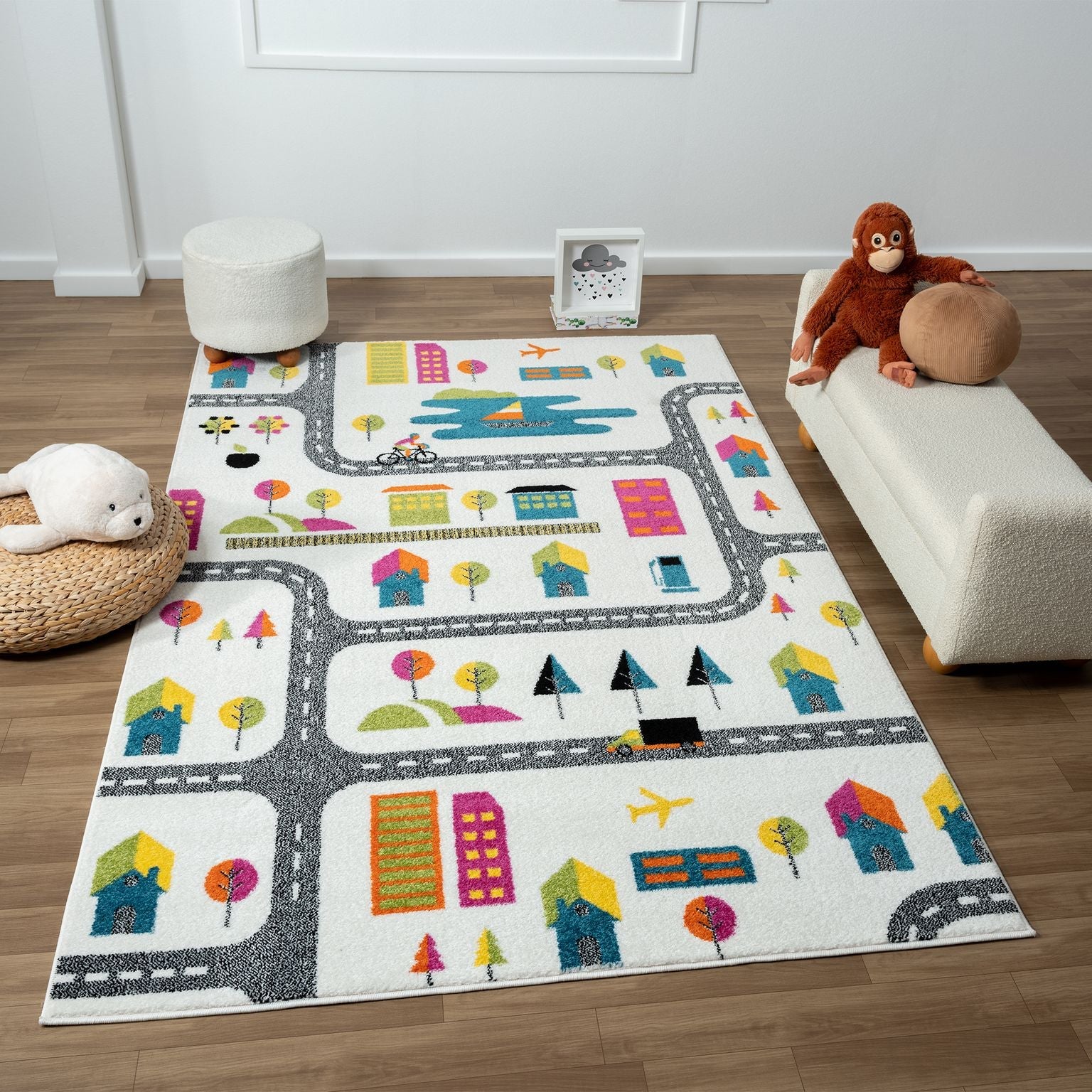 Kidszone 584 Cream Saray Rugs