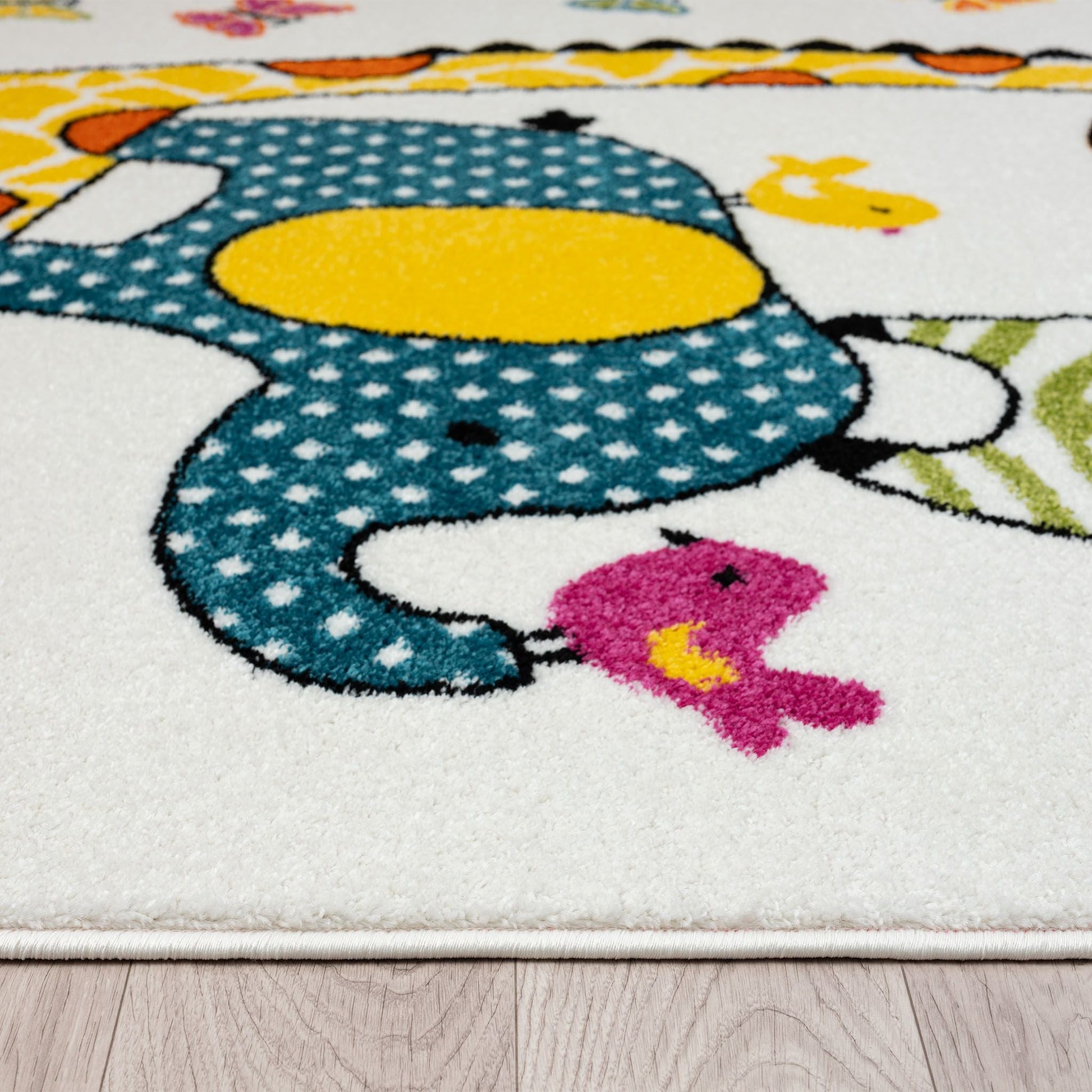 Kidszone 586 Cream Saray Rugs