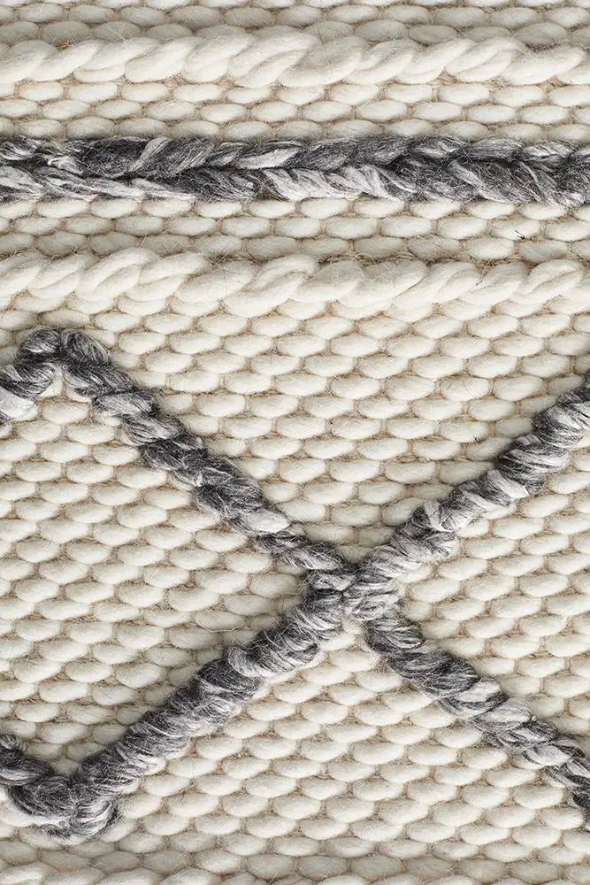 Afroza 326 White Wool and Viscose Rug, 100% wool Rugs, Hand made Rugs Unitex