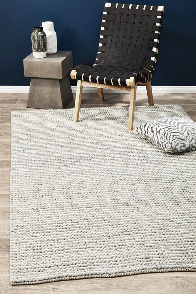 Afroza 327 White Wool and Viscose Rug Unitex